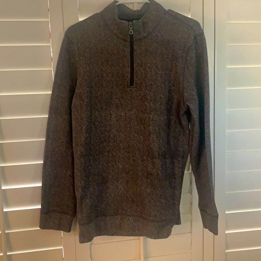 Men’s crew neck sweater